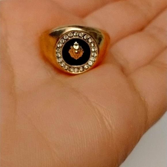 Jewelry - Picture 7 of 11